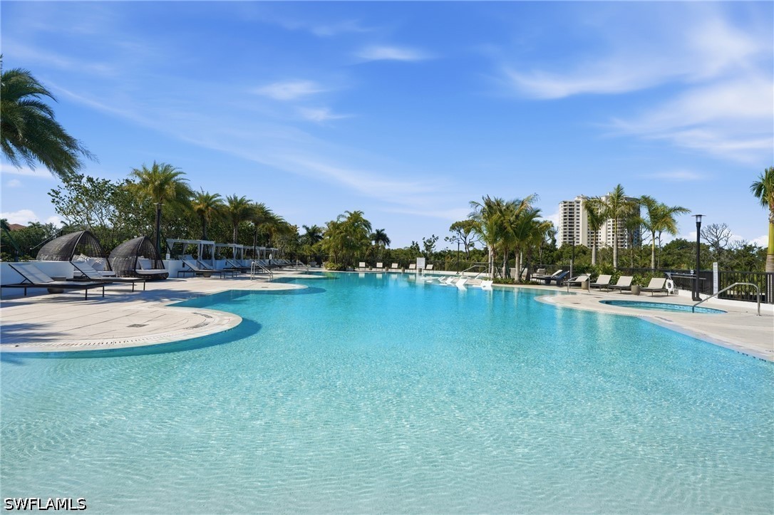 4810 Pelican Colony 403