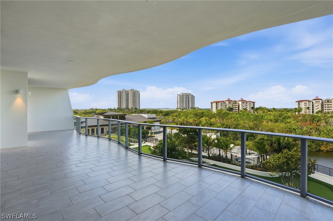 4810 Pelican Colony 403