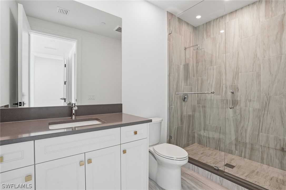 4810 Pelican Colony 403