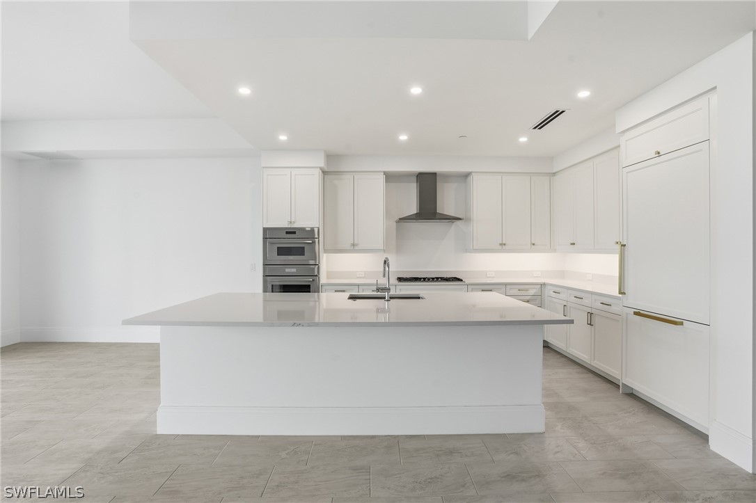 4810 Pelican Colony 403