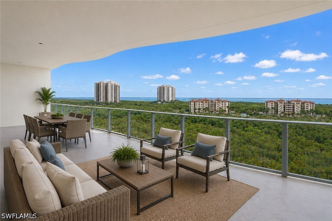 4810 Pelican Colony 903