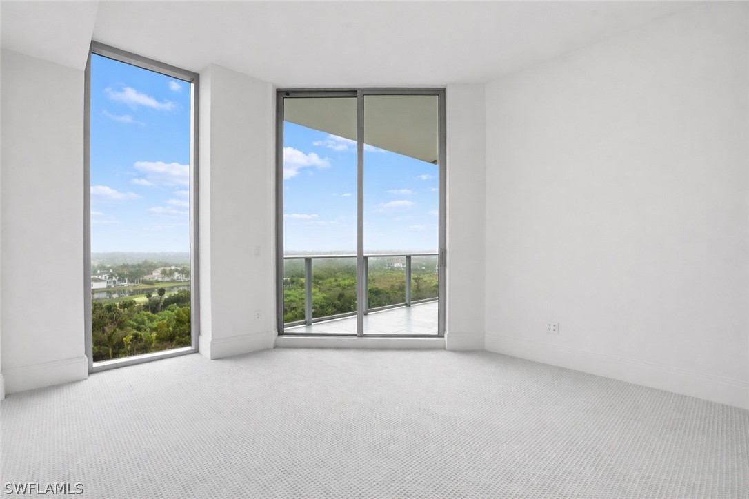 4810 Pelican Colony 903