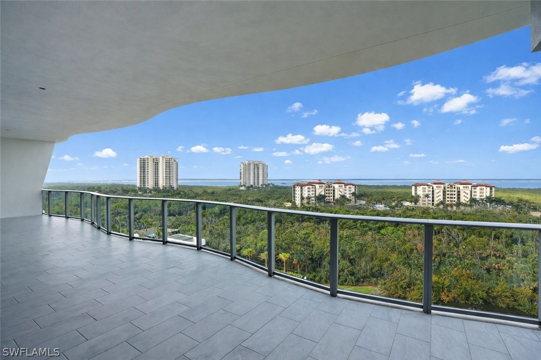 4810 Pelican Colony 903