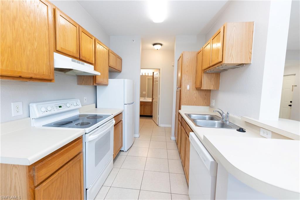 7975 Preserve CIR # 1013