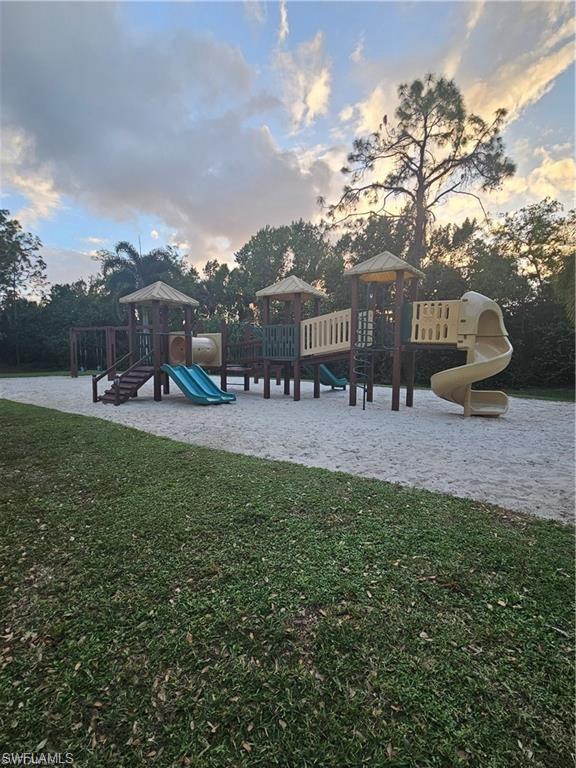 8265 Ibis Club DR # 610