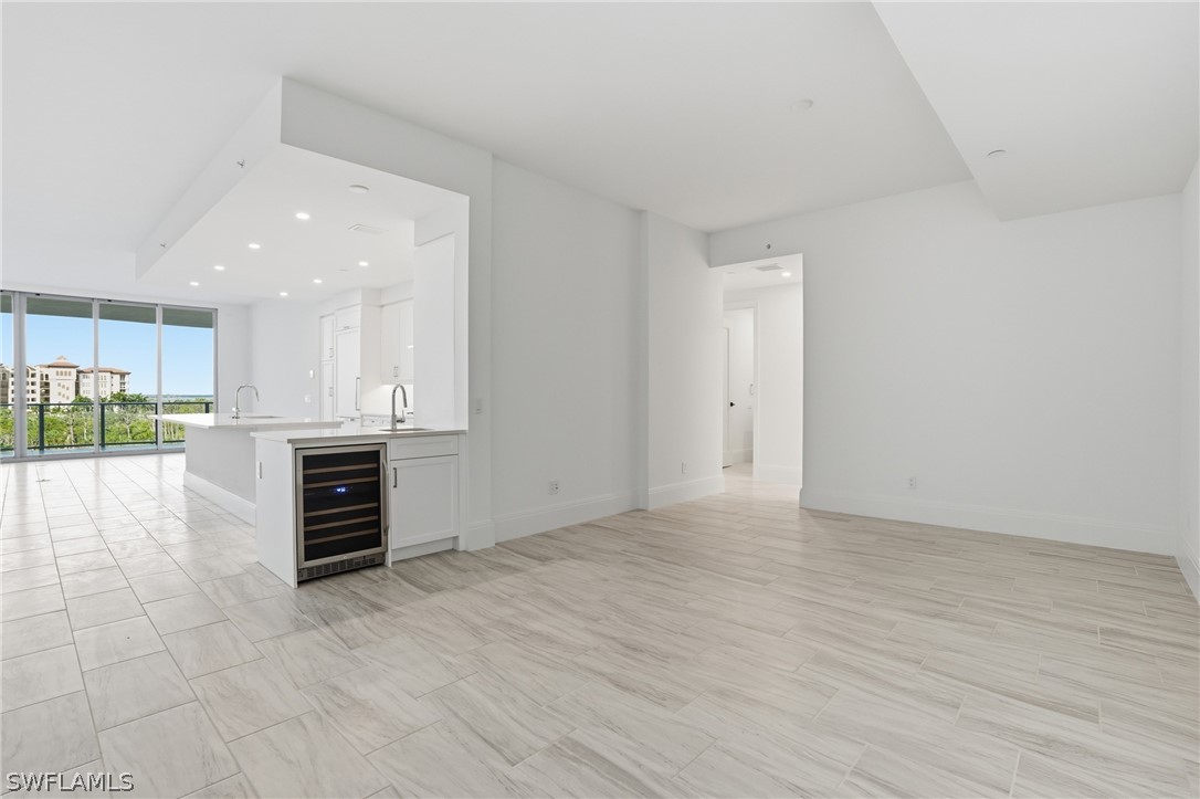 4810 Pelican Colony 404