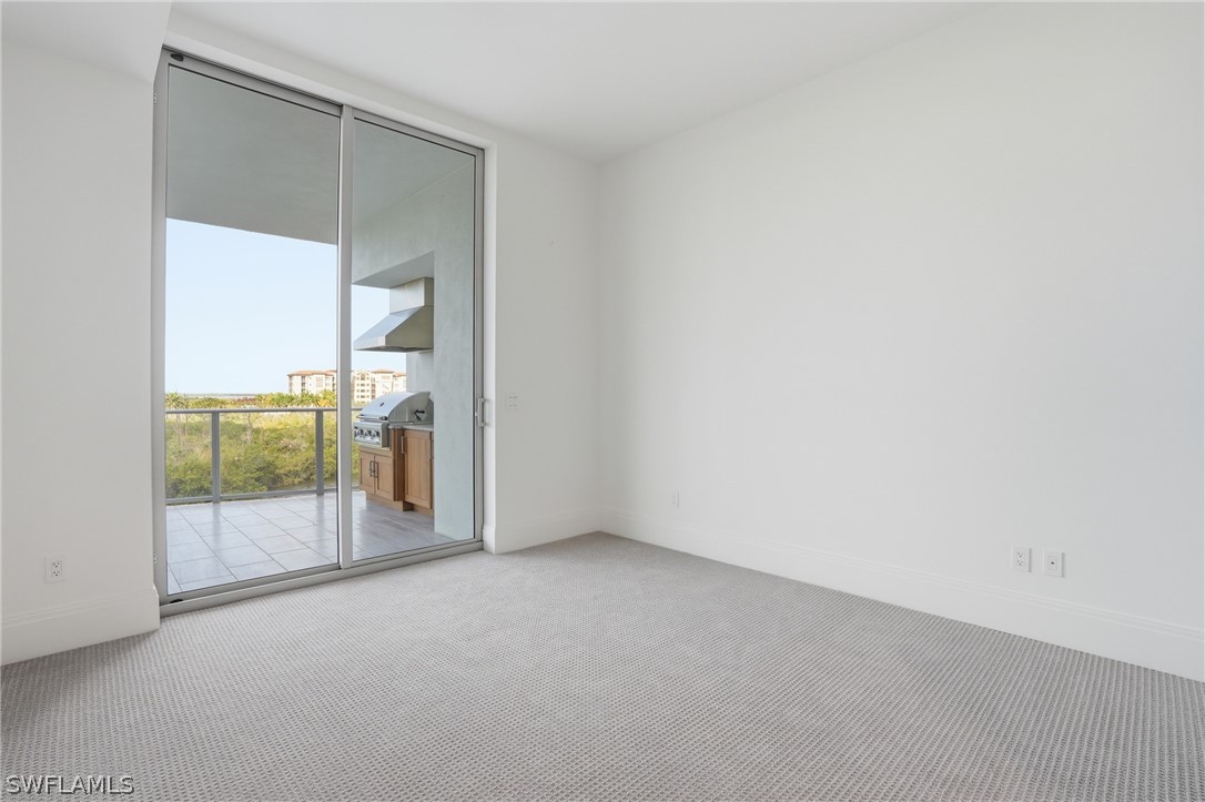 4810 Pelican Colony 404