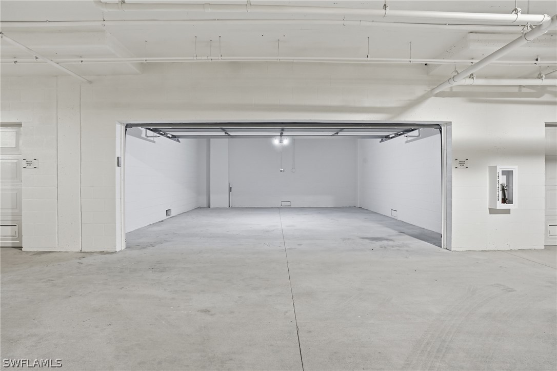 4810 Pelican Colony 1004