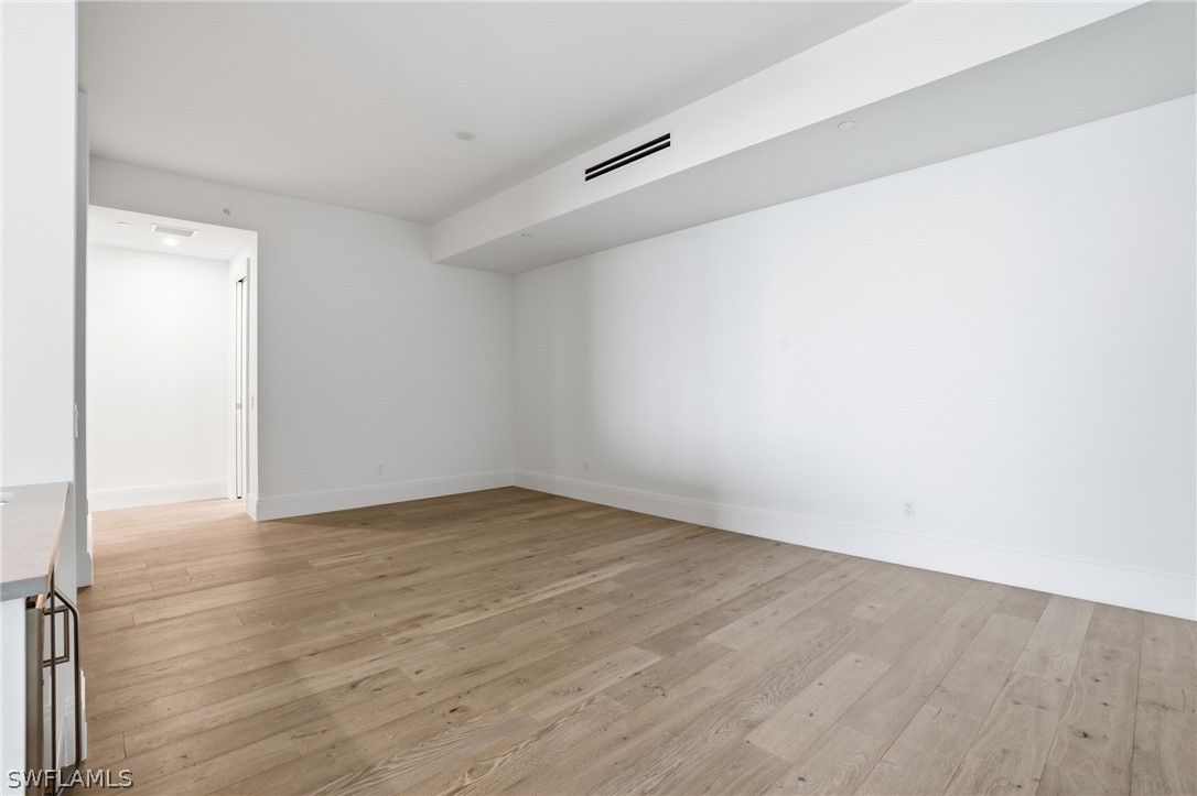 4810 Pelican Colony 1004