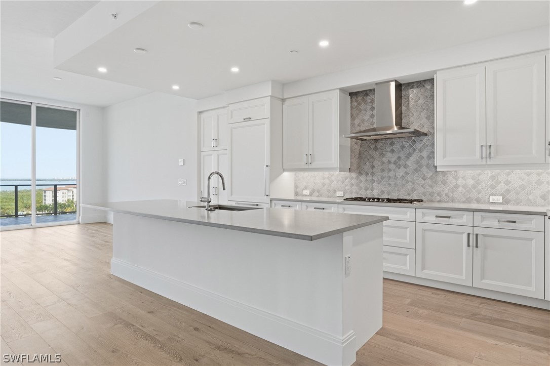 4810 Pelican Colony 1004