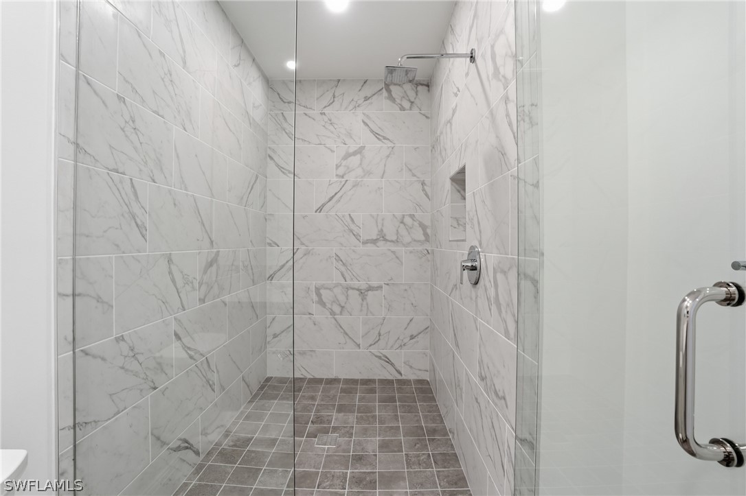 4810 Pelican Colony 1004