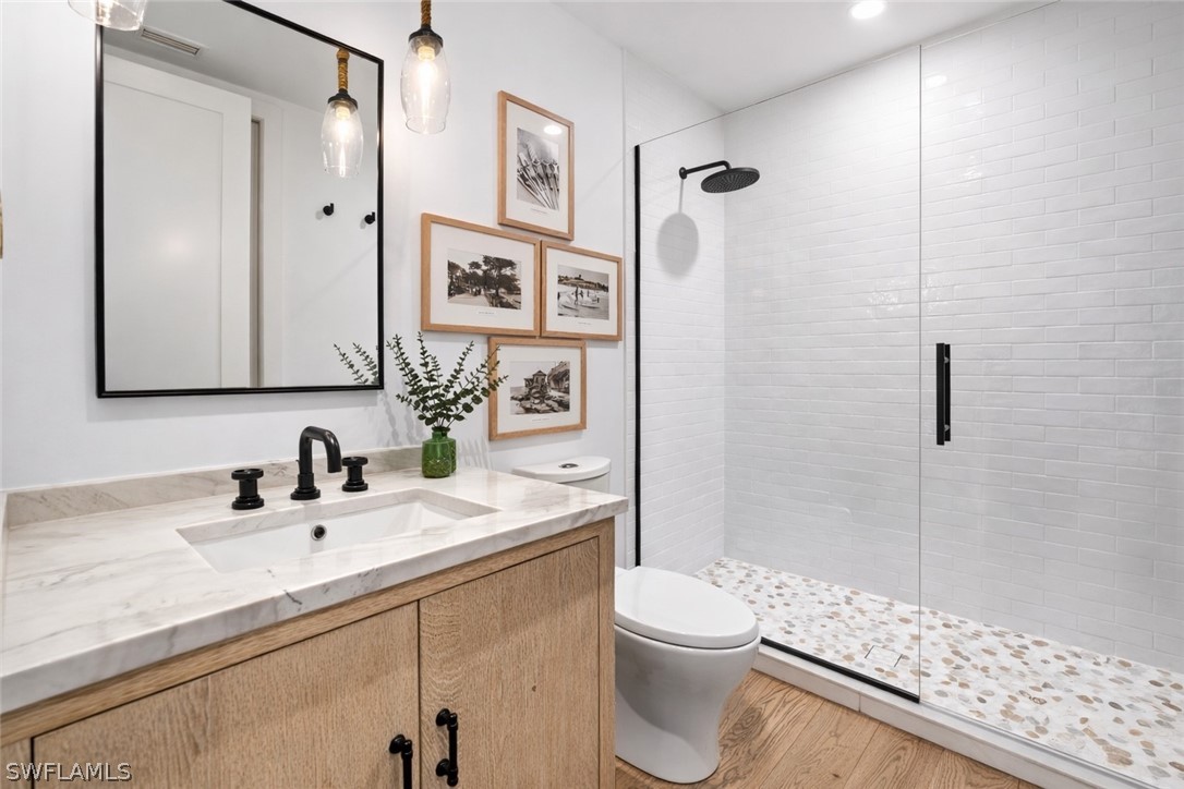 4000 Gulf Shore BLVD N 3000