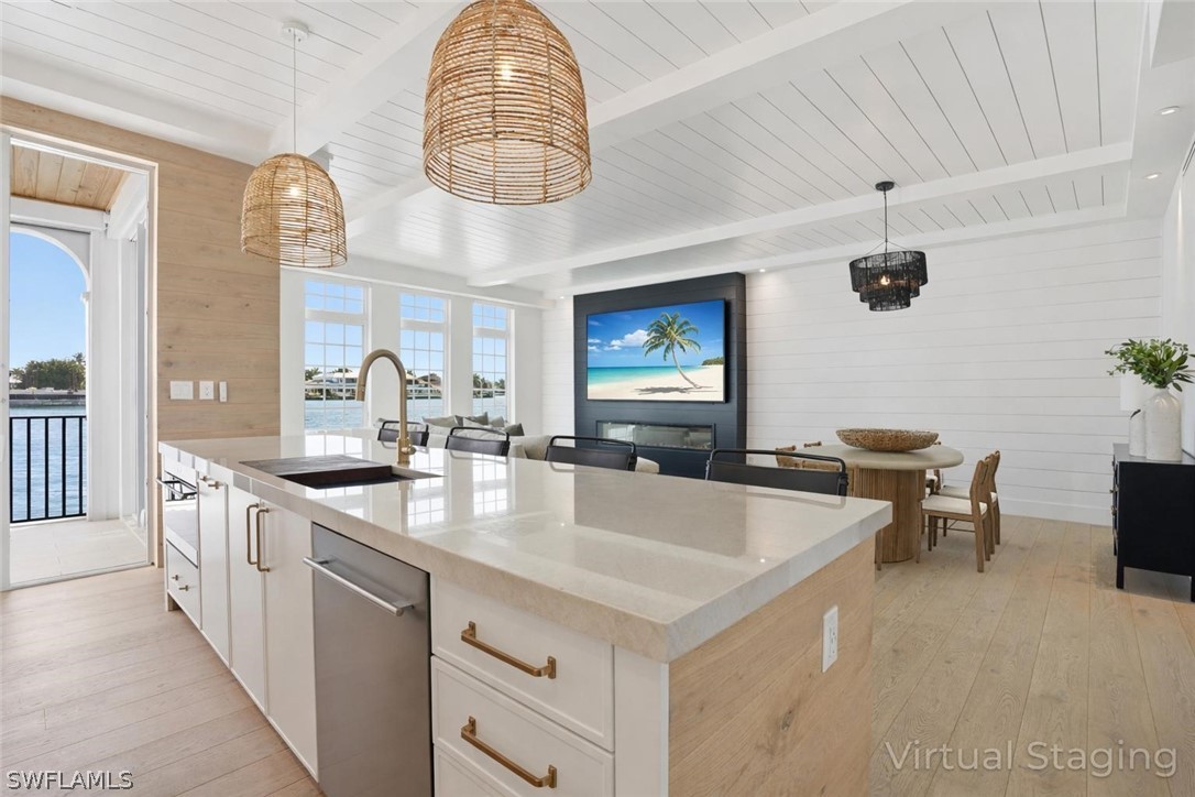 4000 Gulf Shore BLVD N 3000