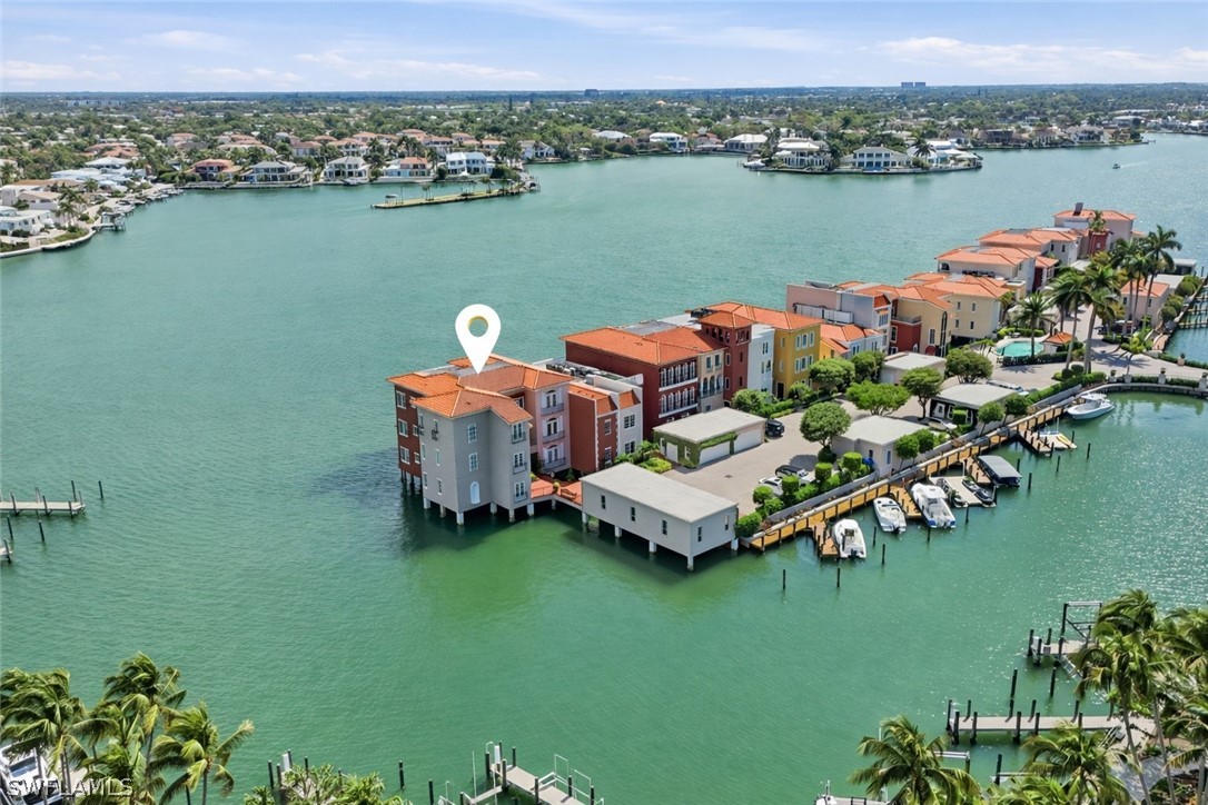 4000 Gulf Shore BLVD N 3000