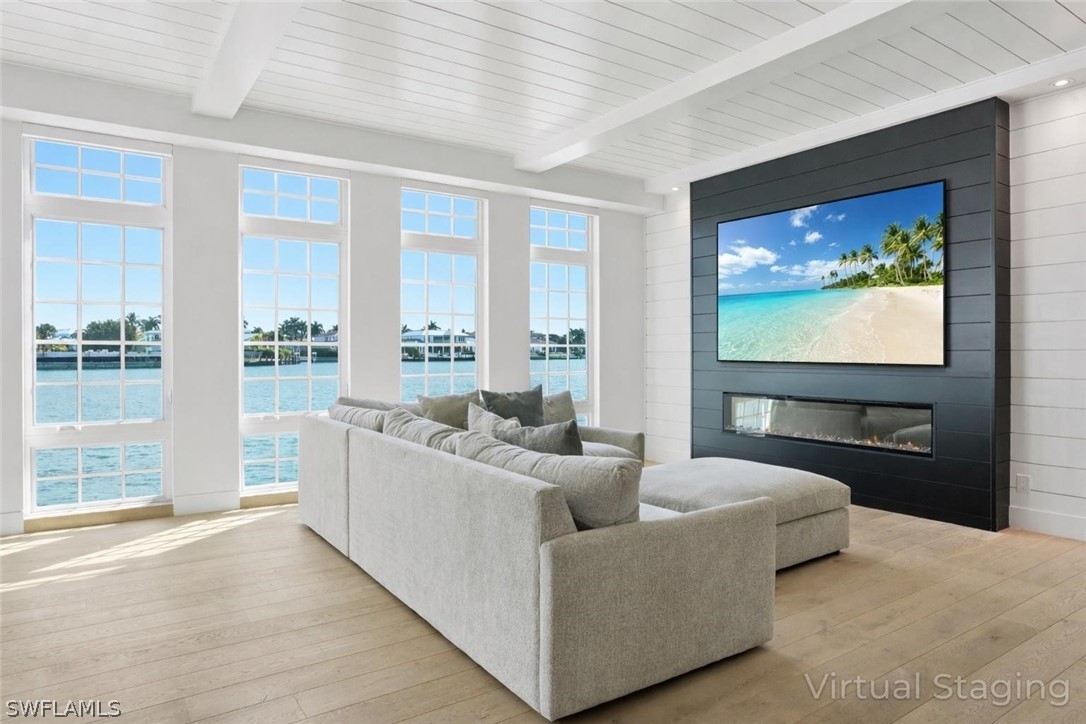 4000 Gulf Shore BLVD N 3000