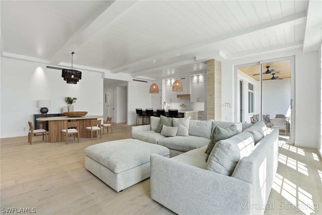 4000 Gulf Shore BLVD N 3000