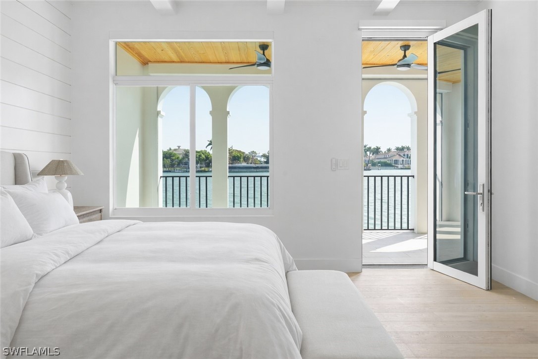 4000 Gulf Shore BLVD N 3000