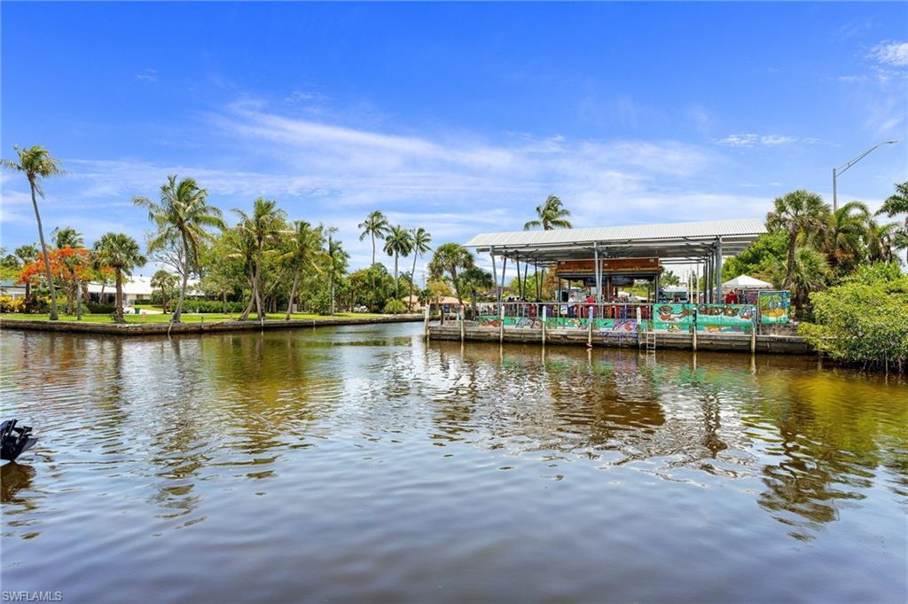 2649 Riverview DR