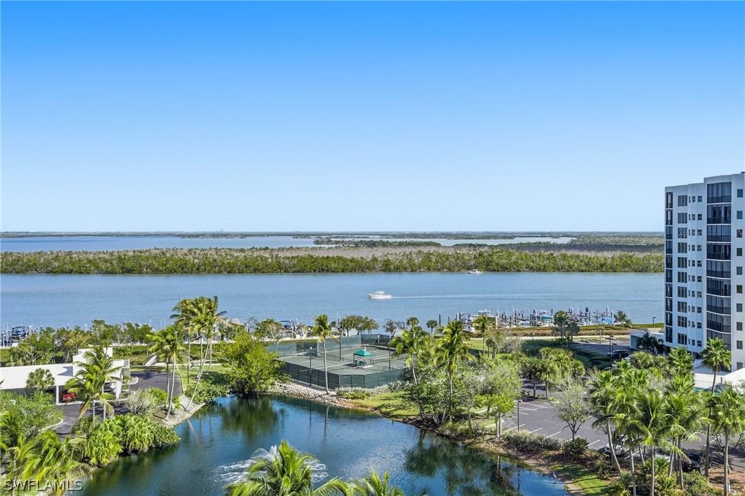 4192 BAY BEACH LN 893