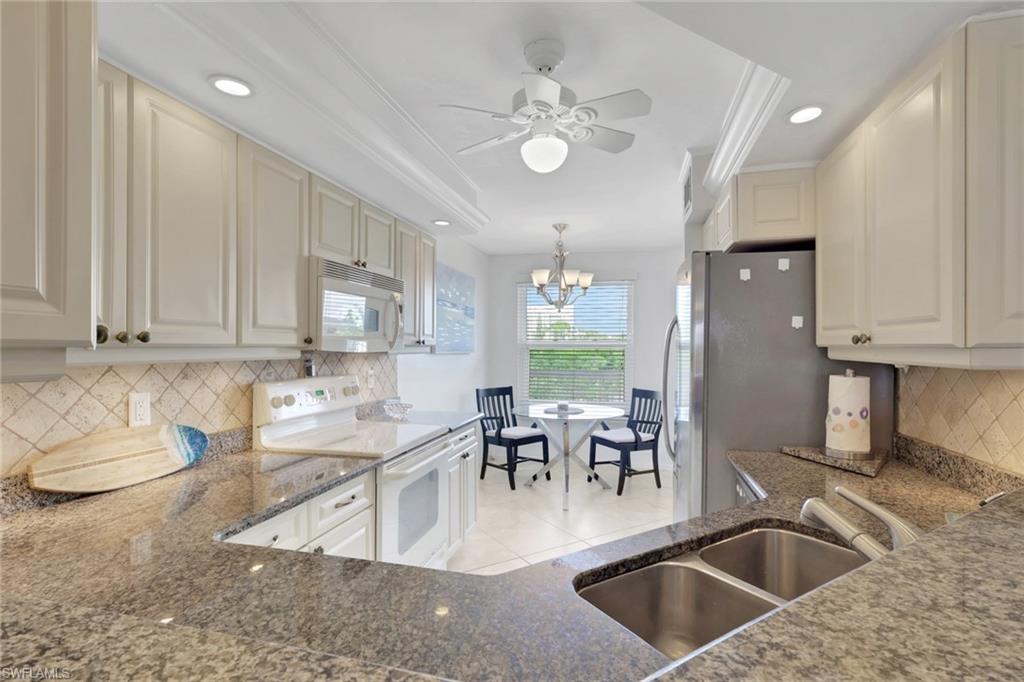 320 Horse Creek DR 403