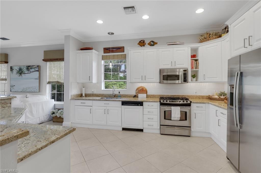 9097 Cherry Oaks TRL 202