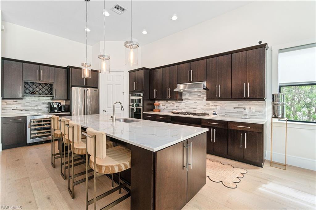 16201 Camden Lakes CIR