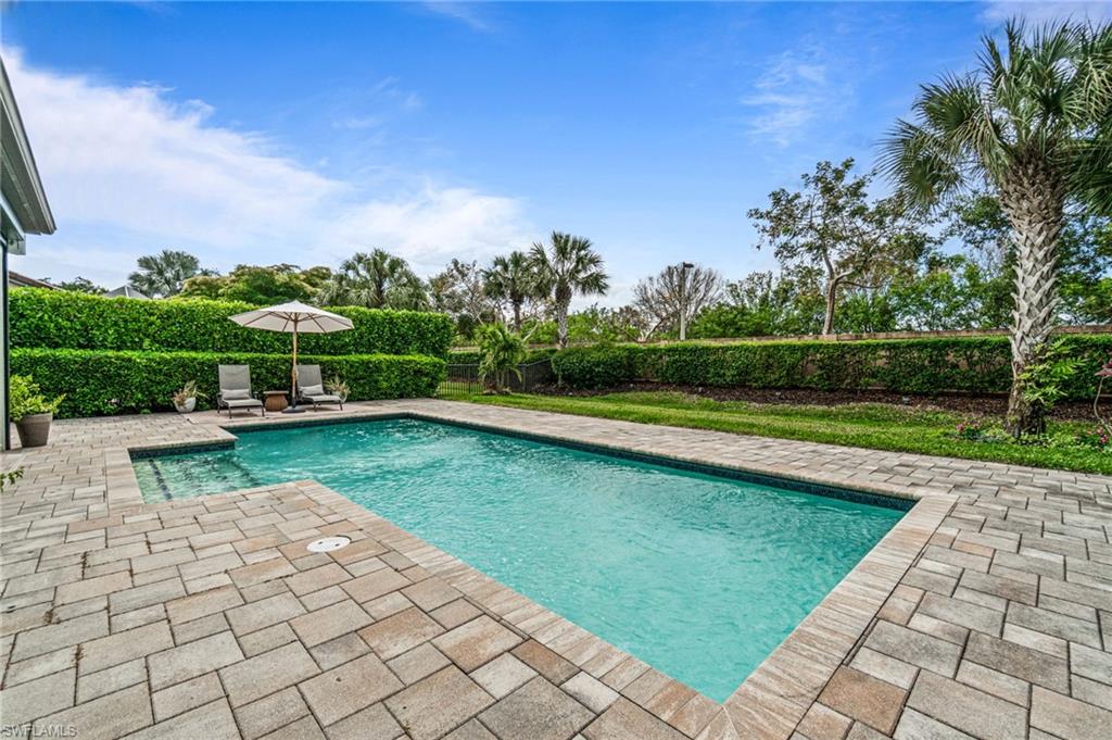 16201 Camden Lakes CIR