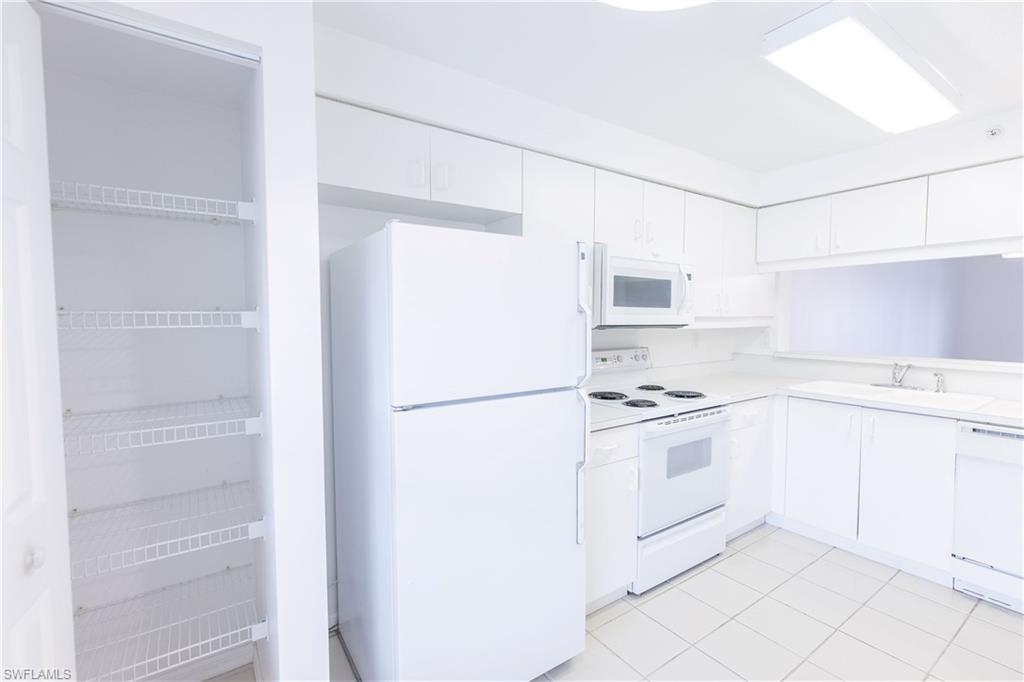 2456 Millcreek LN 102