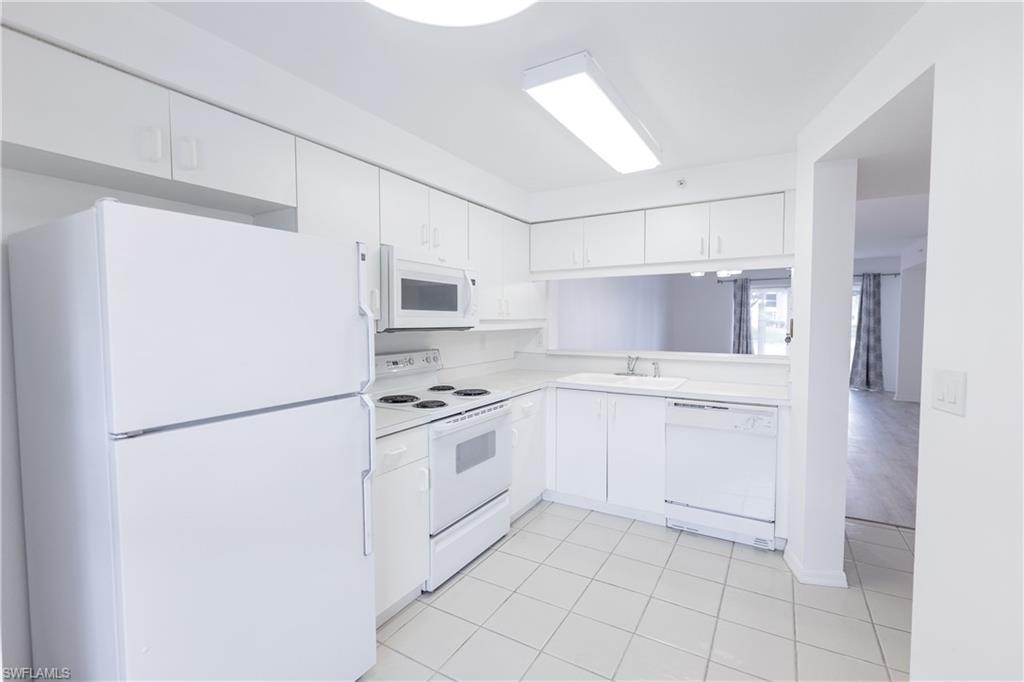 2456 Millcreek LN 102