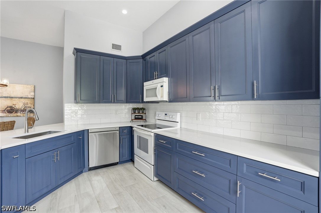 637 Beachwalk CIR E202