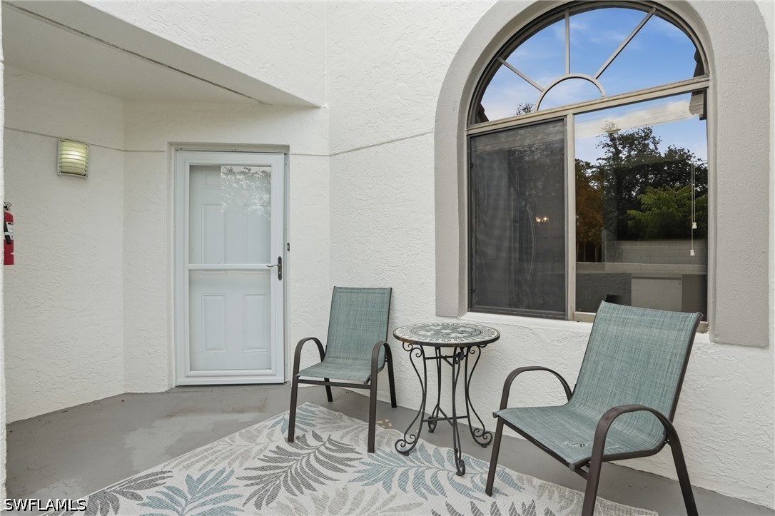 637 Beachwalk CIR E202