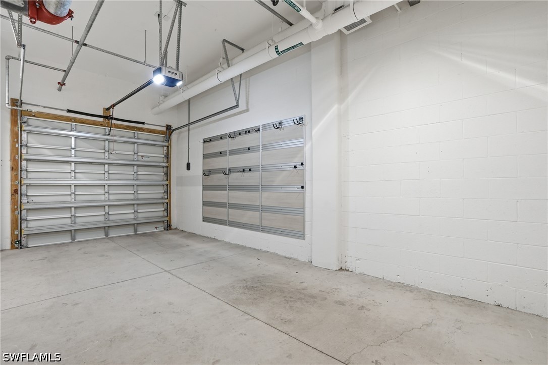 1130 3rd AVE S 109