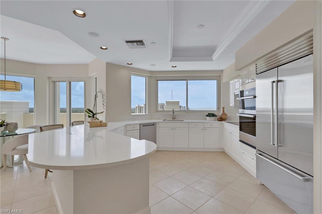 7117 Pelican Bay Blvd PH 16