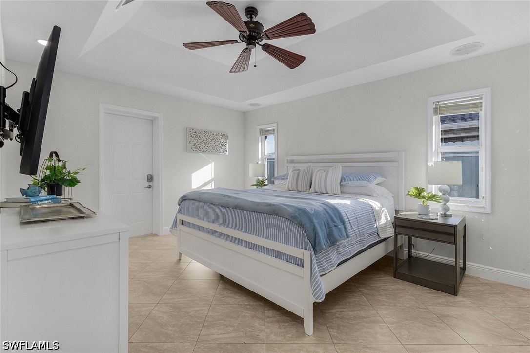 601 SE 30th ST
