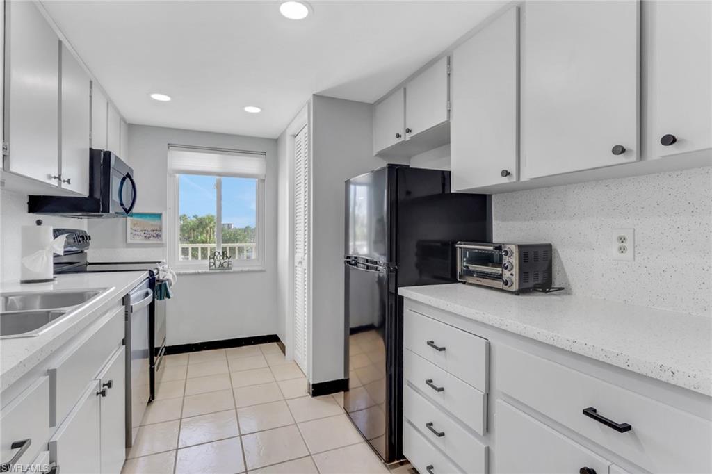 7400 Estero BLVD 214