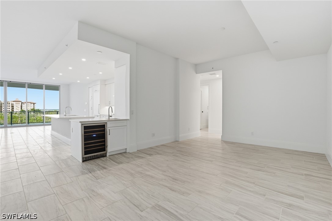 4810 Pelican Colony 404