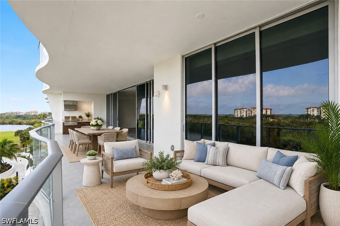4810 Pelican Colony 403