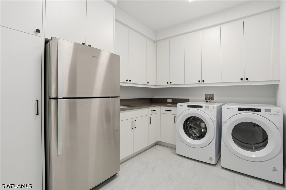 4810 Pelican Colony 903