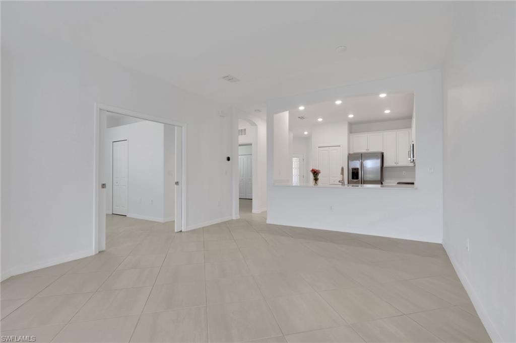 1645 Alameda DR
