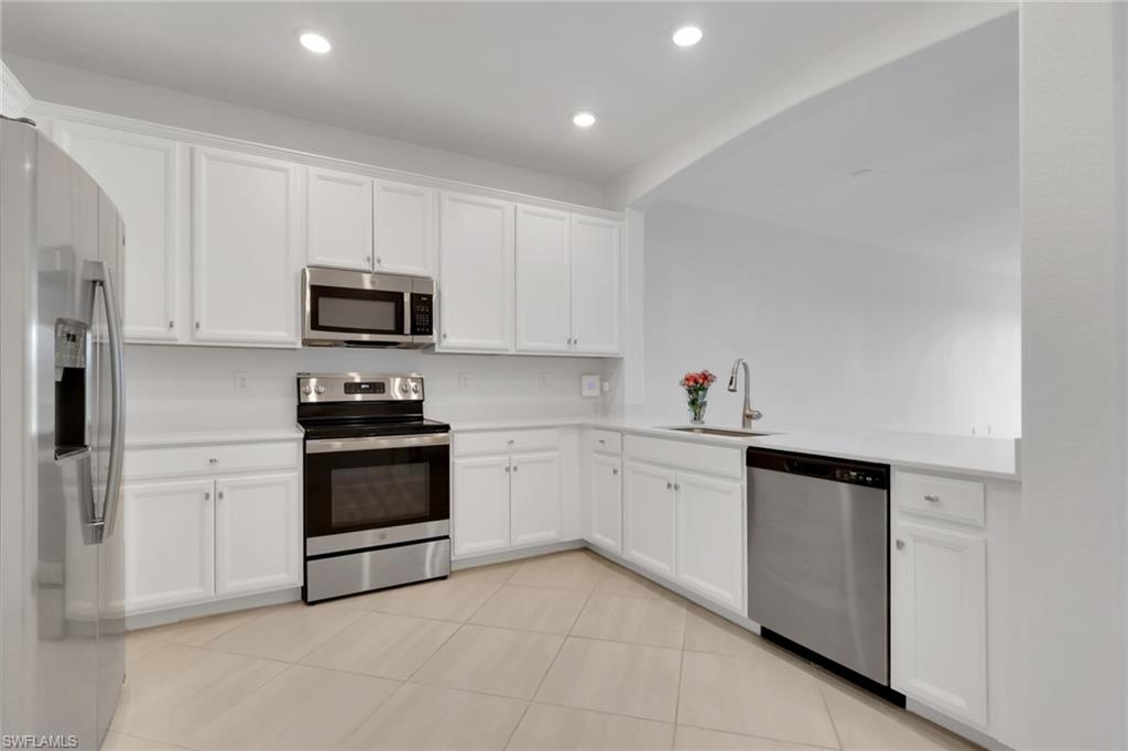 1645 Alameda DR