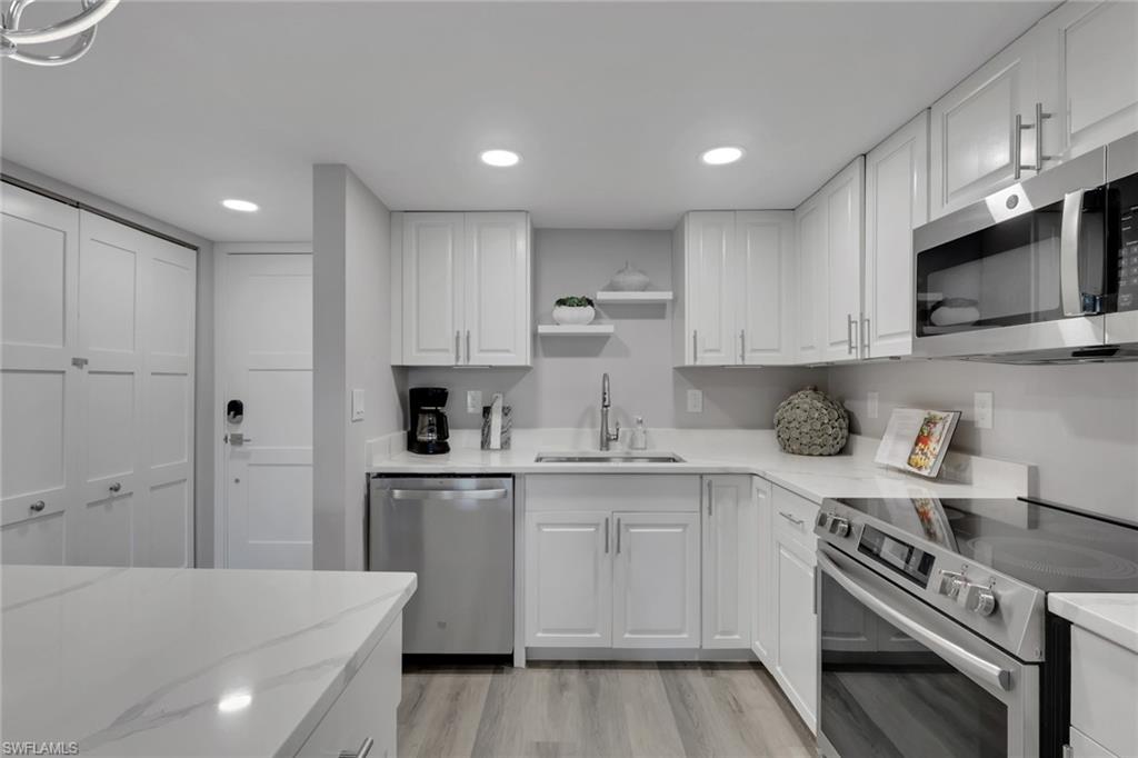 3 Bluebill AVE 107