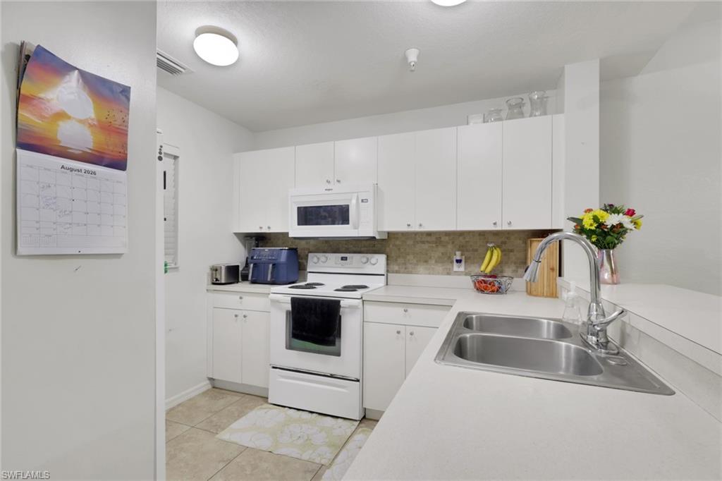 4520 Botanical Place CIR 204