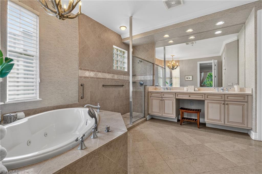 2805 Tiburon BLVD E 102