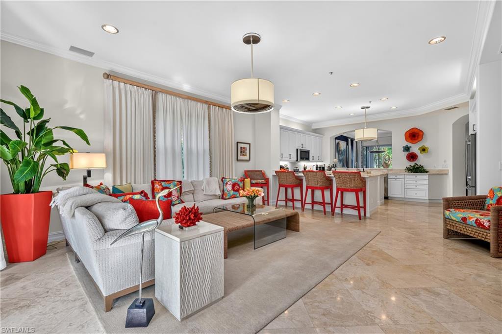 2805 Tiburon BLVD E 102