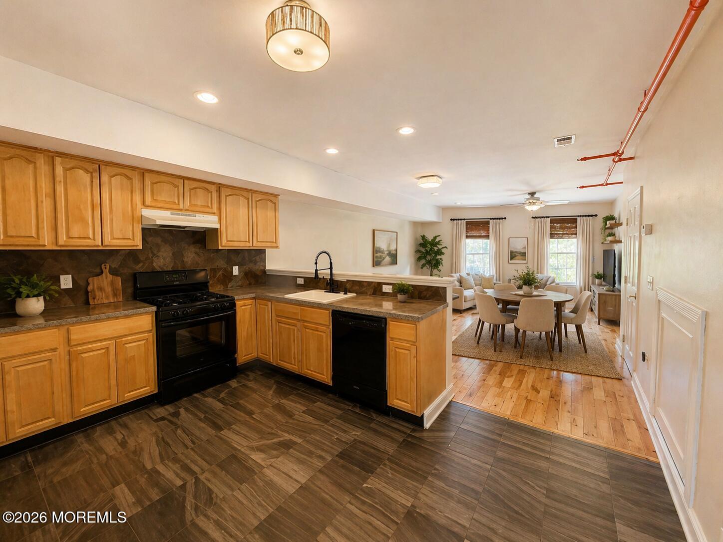 616 Mattison Avenue Apt 2