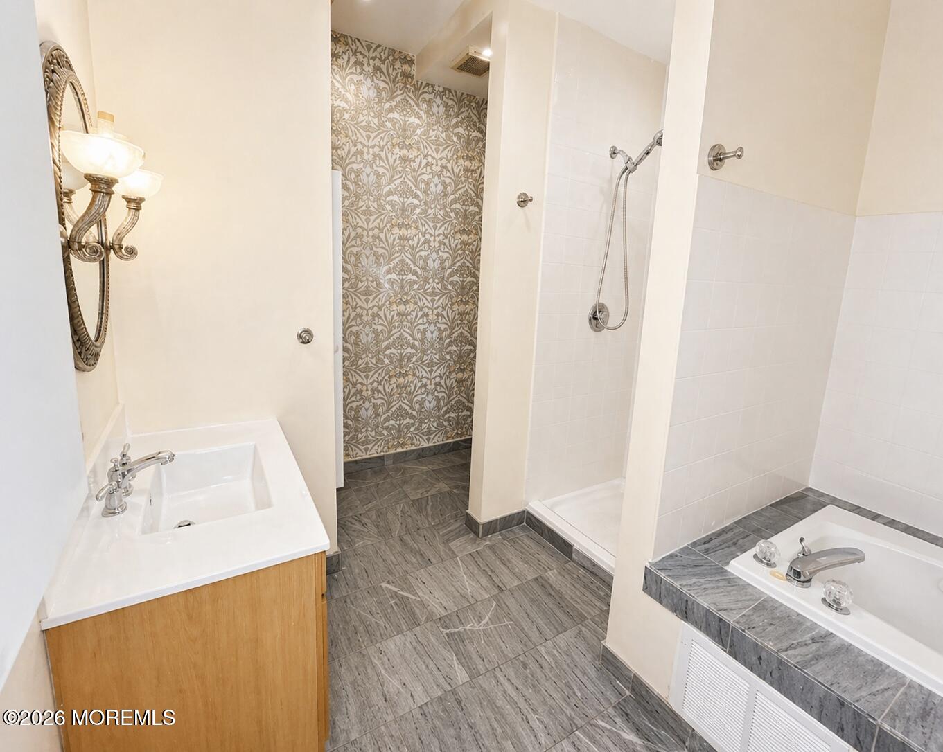 616 Mattison Avenue Apt 2