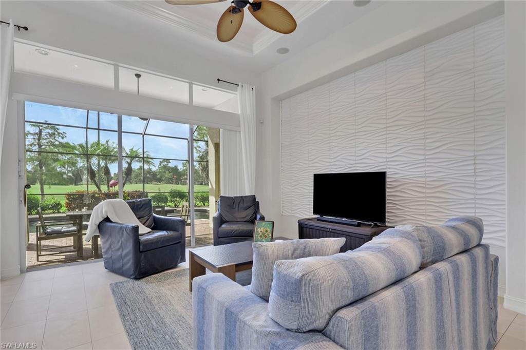 7832 Valencia CT