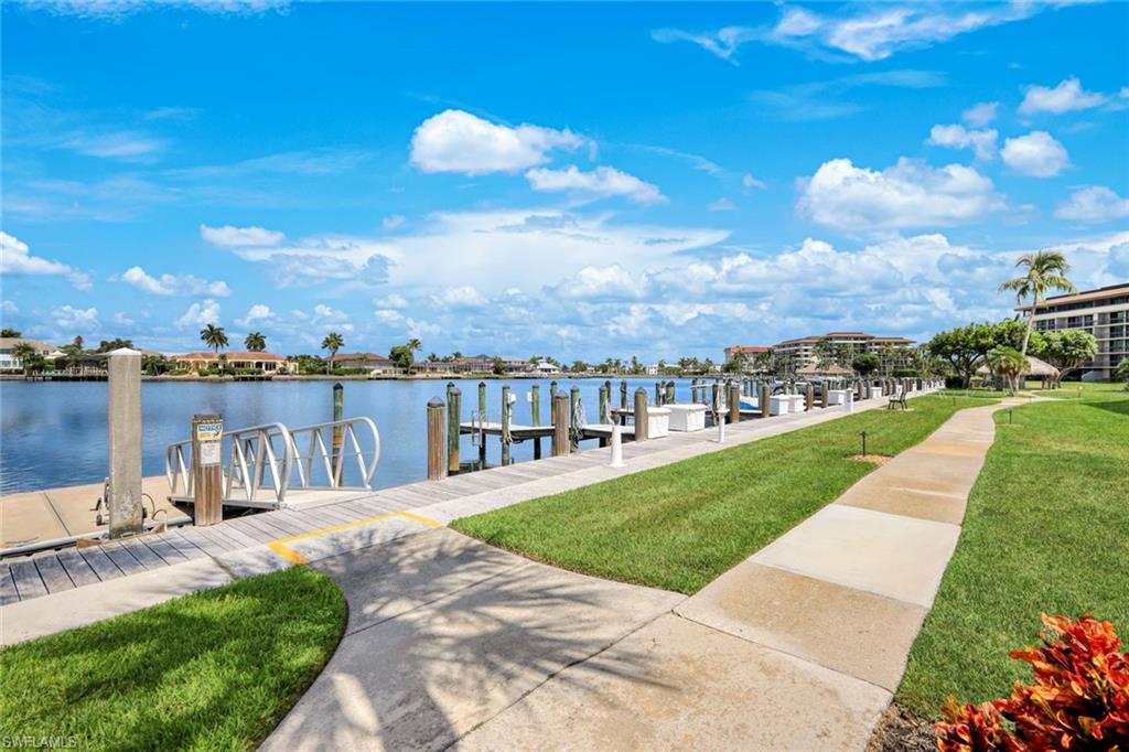 601 Seaview CT C506