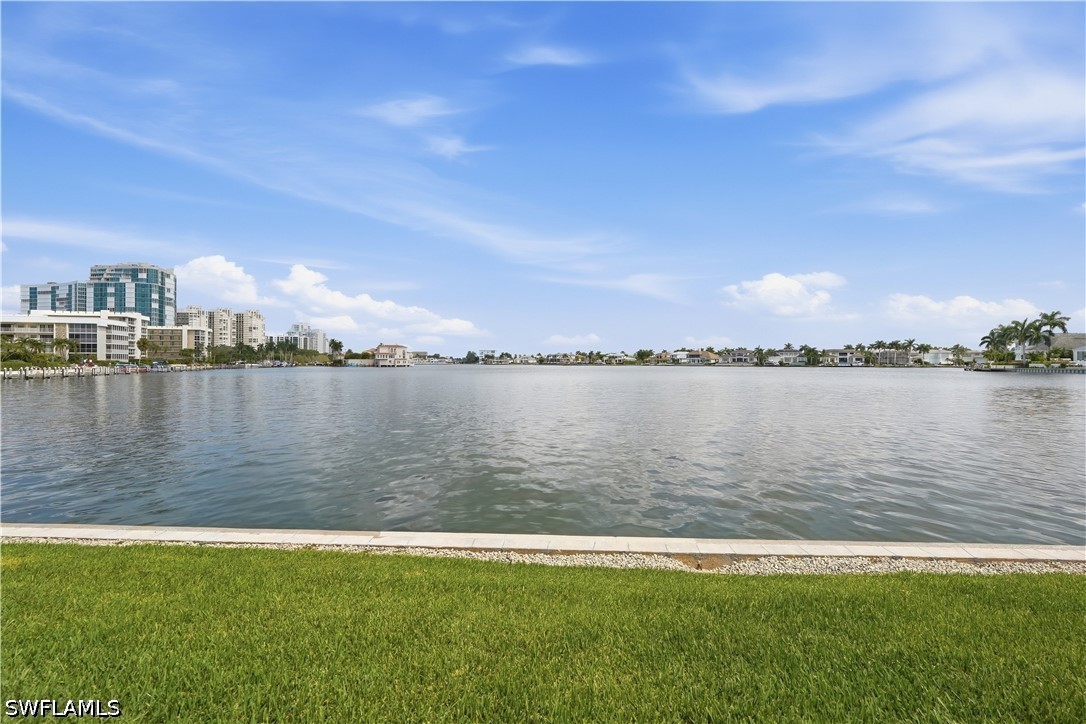 3400 Gulf Shore BLVD N O1