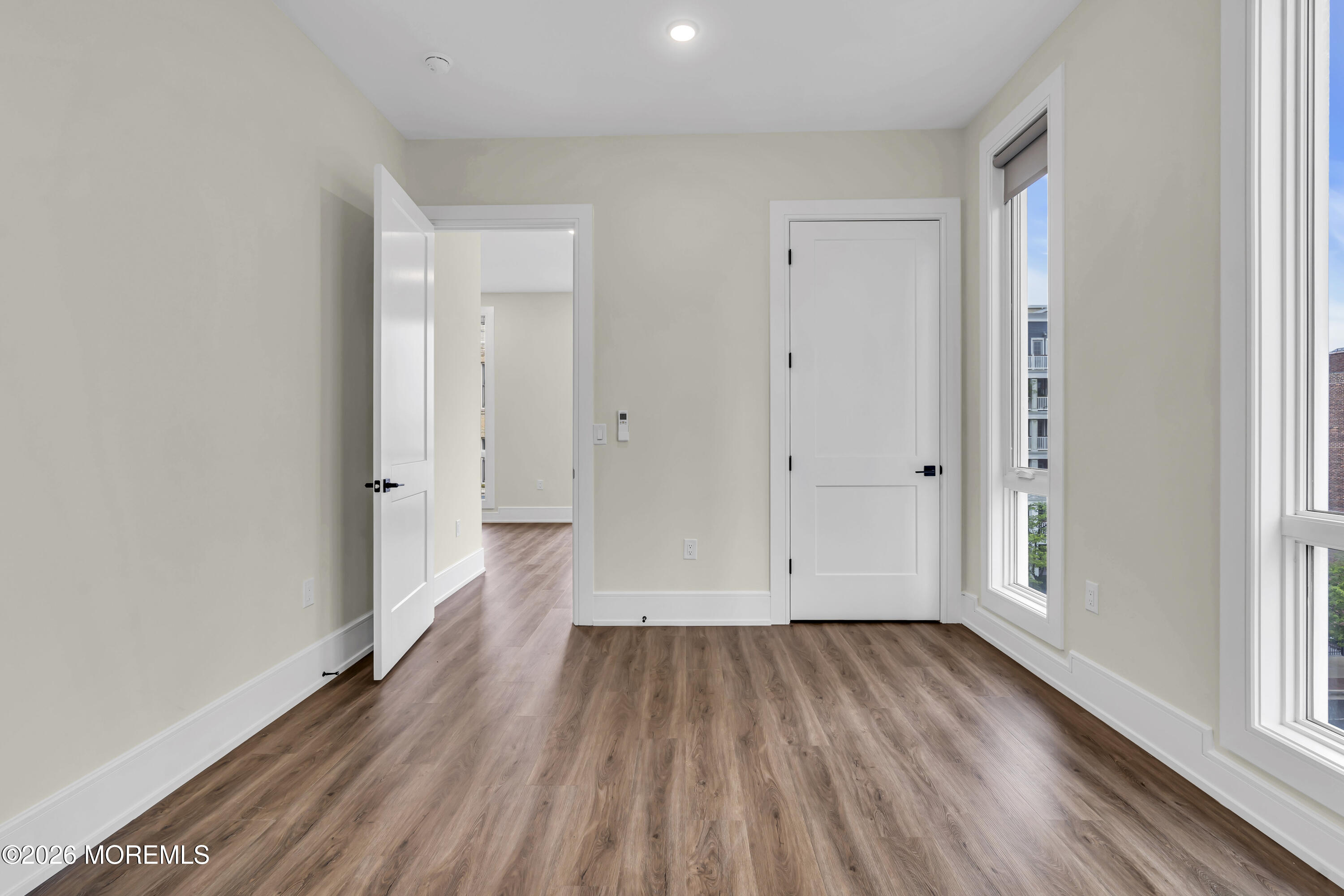 527 Bangs Avenue 305